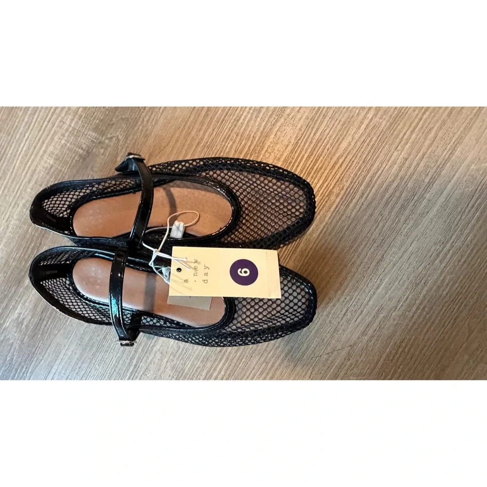 A New Day Black Mesh Mary Jane Flats Memory Foam Patent Trim Size 6
